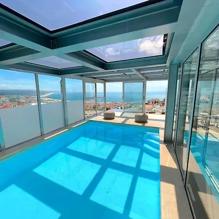 Апартаменты Penthouse Boa Vista - Private Pool & Sea Views