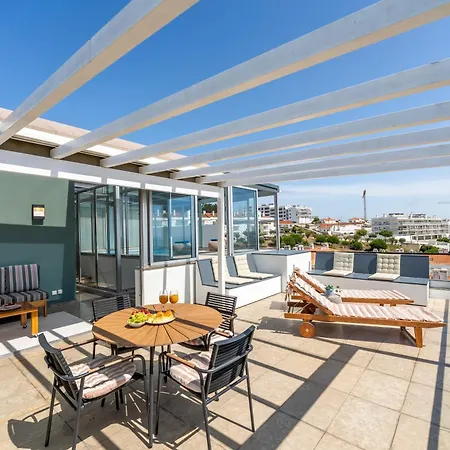 Апартаменты Penthouse Boa Vista - Private Pool & Sea Views *
