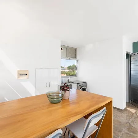Апартаменты Penthouse Boa Vista - Private Pool & Sea Views *